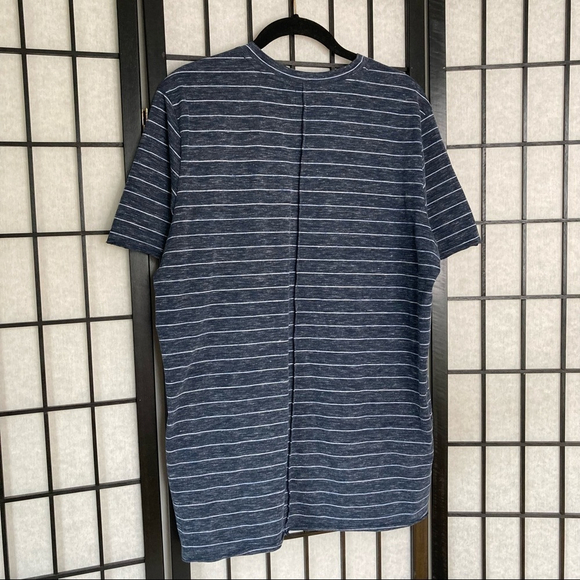 GoodMan Striped Short Sleeve Top Blue Medium - Picture 3 of 9